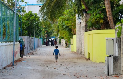 ސްކޫލް ނިންމާފައި މަހަށް، އެކަމަކު މިހާރު އެހެން ދިމާއަކަށް!
