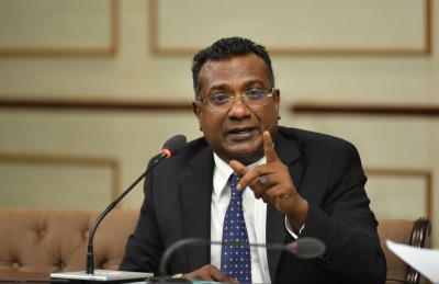 އެލައިޑުން ފައިސާ ނުދައްކާތީ ހުކުމް ތަންފީޒު ކުރަން ޔޮޓް ޓުއާސް އިން ކޯޓުގައި އެދެފި