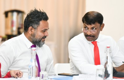 އިންތިހާބުގައި މޮނިޓަރުންނަށް ވެވޭނީ އެކްރެޑިޓް ކުރާ ނޫސްވެރިންނަށް އެކަނި ކަމަށް ބުނާ އިސްލާހެއް!