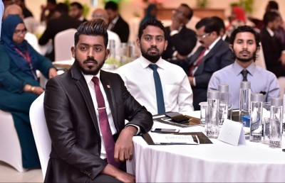 ޗާޓަޑް އެކައުންޓެންޓުންގެ ބިލް: އެކައުންޓިން ދާއިރާއިން ދިވެހިންނަށް ހުޅުވާލި ދޮރެއް