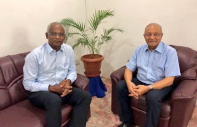 ރިޔާސީ ނިޒާމުގެ ދިފާއުގައި މައުމޫން ނުކުންނަވައިފި