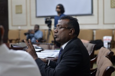 ހިތްހަމަ ނުޖެހުންތަކާ އެކު ޖާބިރު ކުންފުނިތަކާ ބެހޭ ކޮމިޓީން އިސްތިއުފާ ދީފި