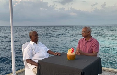 އުއްޗުގެ ތާއީދު ރައީސަށް!