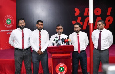 ރިޔާސީ ރޭހުގައި ވާދަކުރެވޭ ލެވެލްގައި ހުންނެވީ ގާސިމް އެކަނި: އިލްހާމް