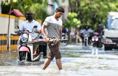 ކޮލަމް 7: އުމުރު ހުސްވަނީ؛ އަމީނީމަގުން ފެނެއް ނުހިންދުނު!
