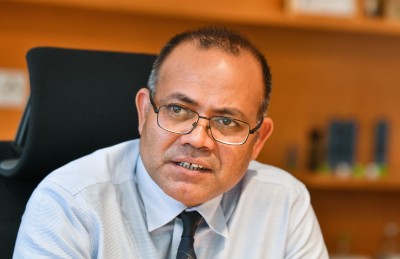 ޕަމްޕްތައް މަސައްކަތްކުރޭ، މައްސަލައަކީ ޑިޒައިންކޮށްފައިވާ ގޮތް: ޝާހް