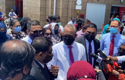 އަދުރޭ އާއި ޝިޔާމް ވެސް 1،000ރ. އިން ޖޫރިމަނާކޮށްފި