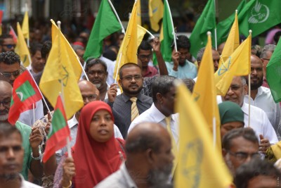 ޕާޓީތަކަށް ފައިސާ ދިނުމުގައި ލިބުނު ވޯޓުގެ އަދަދަށް ބަލަނީ