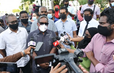 ވަހީދު ޕޮލިހަށް ހާޒިރުކުރުމުން ފާޑުވިދާޅުވީ ރައީސަށް