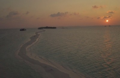 އަޖައިބެއް ފަދަ ރީތި ތުނޑި: މި ރަށުގެ ނަސީބު