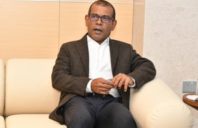 ނަޝީދު، ރަސްމީ ދަތުރުފުޅެއްގައި އެމެރިކާ އަށް ފުރާވަޑައިގެންފި