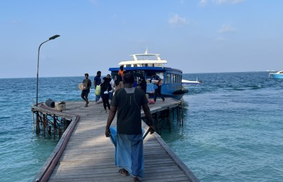 40 އަަހަރު ފަހުން މަންދޫ މީހުން ބަންދުން ވީއްލިގޮތް "ކަމަކުނުދޭ"!