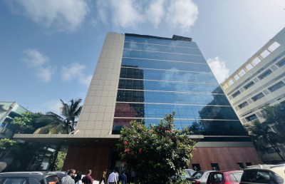 ތިލަމާލެ ބްރިޖާއި އައްޑޫ މަގުތައް ހަދާ އިންޑިއާގެ އޮފްކޮންސް ވިއްކާލަނީ