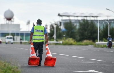 ފުލުހުންގެ ދައުރު އަދާކުރަން ހުރަސްއެޅި ފުލުހަކު ހައްޔަރުކޮށްފި