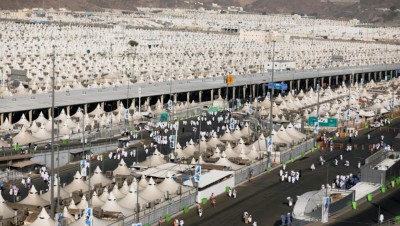 ހައްޖުވެރިން މިނާއަށް ދިޔުމުގެ ދަތުރު ފަށައިފި