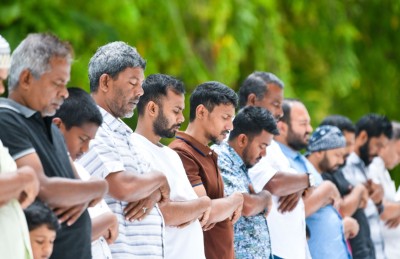 އީމާންކަމާއި އިންސާނިއްޔަތަށް ގަދަރުކުރުން