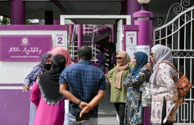 ގުރައިދޫ ދާއިރާގެ އިންތިހާބުގެ ވޯޓު ގުނުން ރޯދަ ވީއްލައިގެން!