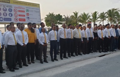 ރައީސާއި މެމްބަރުންގެ ބައްދަލުވުން: މެޖޯރިޓީ އޮތަސް ކަންބޮޑުވުންތަކެއް!