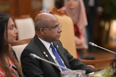 ޝާހިދު މި މަހުގެ ތެރޭގައި ޗައިނާއަށް ވަޑައިގަންނަވަނީ