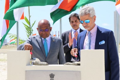 ހުޅުމާލޭގައި އިންޑިއާގެ އާ އެމްބަސީ އިމާރާތުގެ ބިންގާ އަޅައިފި