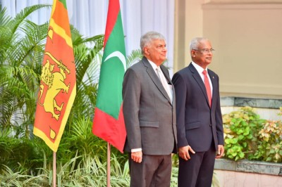 ލަންކާގެ ކޮލެޖްތައް ރާއްޖެ ގެންނަން ބާރު އަޅާނަން: ރަނިލް
