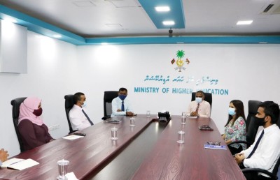 މުވައްޒަފުން ވަކިނުކޮށް، އެހެން މިނިސްޓްރީއަކަށް ވަޒީފާ ބަދަލުކުރެވޭނެ ގޮތެއް ހަދައިދޭން އެދިއްޖެ