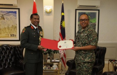 ރާއްޖޭގެ ފަރާތުން މެލޭޝިއާ އަށް ކަނޑައެޅި ފުރަތަމަ ޑިފެންސް އެޑްވައިޒަރަކަށް ކާނަލް ރައޫފު