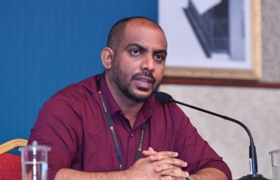 ޑޮލަރު ހުރި މިންވަރު ދަށް، ބޭރުވާ މިންވަރު ހިފަހައްޓަން ޖެހޭ: ބީއެމްއެލް