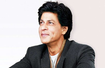 ޝާހްރުކް ޚާން ޕްރޮޑިއުސްކުރާ "ޑާލިންސް" ގައި އާލިއާ ބަޓާއި ވިޖޭ ވަރުމާ