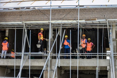 ބަންގްލަދޭޝް ލޭބަރުން ގެނައުން އެއް އަހަރަށް މަނާކޮށްފި