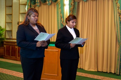 ސުޕްރީމު ކޯޓްގައި އަންހެން ފަނޑިޔާރުން މައްސަލަ ބައްލަވަން ފައްޓަވައިފި