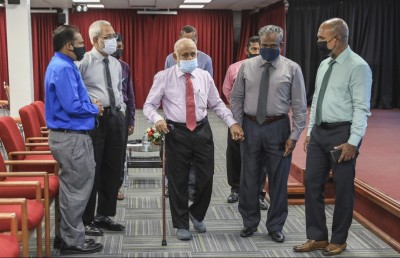 ދެ އަހަރު ފަހުން ފަތުވާ މަޖިލިސް އެކުލަވާލައިފި
