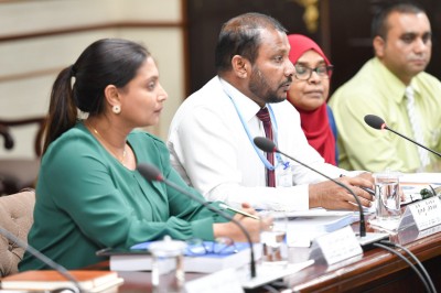 ހުރިހާ ސްކޫލެއް އެއްދަންފަޅިއަށް ބަދަލުކުރަން 7.3 ބިލިއަން ރުފިޔާ ބޭނުންވޭ