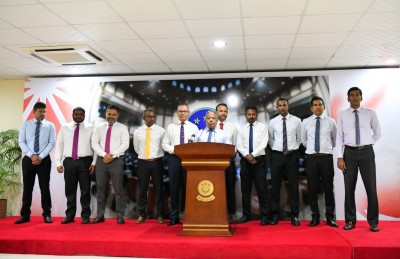 އެޓާނީ ޖެނެރަލް ރިފްއަތުގެ އިތުބާރު ނެތް ކަމުގެ މައްސަލަ ހުށަހަޅައިފި