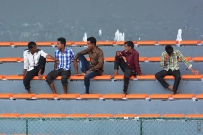 ސަރުކާރުގެ އަމާޒު: ގަވާއިދާ ހިލާފު ބިދޭސީން 33 ޕަސަންޓް ދަށްކުރުމަށް!