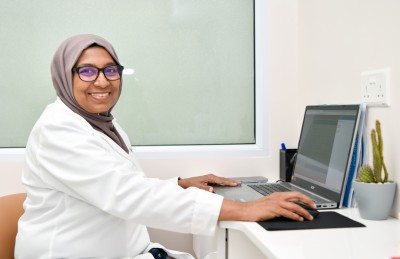 ދަތުގެ ފަރުވާގައި ޑރ. ނާއިފާއަށް އޮތް އިތުބާރުން ހުޅުވި ކްލިނިކް