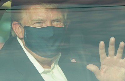 ޓްރަމްޕުގެ އޮކްސިޖަން ލެވެލް ދެ ފަހަރަށް ދަށްވި