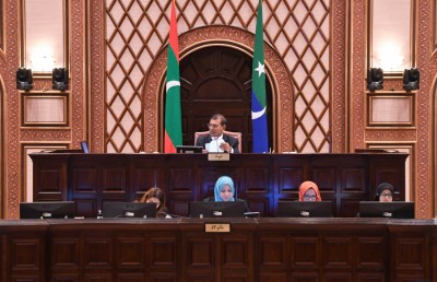 އެމްޑީޕީގެ ބިލްތައް ހަދަން މަޖިލިސް، ނަޒާހަތްތެރި ގޮތެއްތަ؟