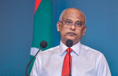 ކާމިޔާބީގެ ޝުކުރު ޓީޗަރުންނަށް ހައްގު: ރައީސް