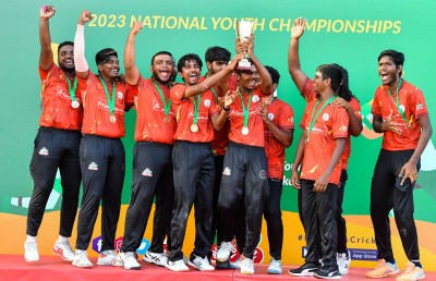 ކްރިކެޓްގެ ގިނަ ރެކޯޑްތަކެއް ހެދުމުގެ އަޒުމުގައި މި ދެ ތަރިން