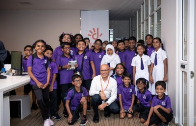 މުއާސަލާތީ ދުވަސް ފާހަގަކުރަން ދިރާގުގެ ގިނަ ހަރަކާތްތަކެއް