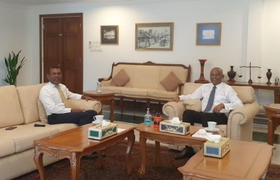 ރައީސާއި ނަޝީދު ބައްދަލު ކުރައްވައިފި