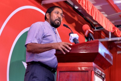 މިނިމަމް ވޭޖަށް 8،000 ރުފިޔާ ދޭނަމަ ރާއްޖެ ހަލާކުވާނެ: ގާސިމް