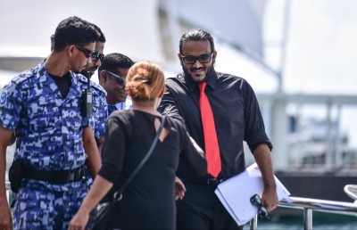 ޕީޖީގެ ޔަގީންކަން: އަދީބުގެ އެއްބަސްވުމުން ގެއްލުމެއް ނެތް، ފައިސާ ހޯދޭނެ