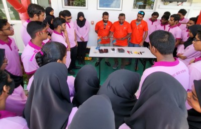 މުއާސަލާތީ ދުވަސް ފާހަގަކުރަން ދިރާގުގެ ގިނަ ހަރަކާތްތަކެއް
