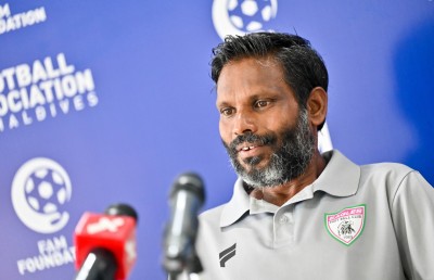 ޓީސީ ކޯޗު ބުނީ އީގަލްސް ކޮޅަށް "ގޯލްތަކެއް" ޖެހޭނެ ކަމަށް