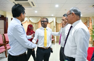 އާޒިމް އެމްޑީޕީން ވަކިވެފައިވާ ކަމަށް އީސީން ނިންމައިފި