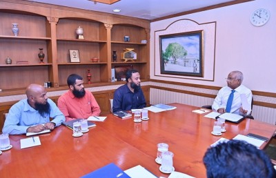 ޗާގޮސްގެ މައްސަލާގައި އިލްމުވެރިންގެ ގުޅުމުން ރައީސަށް ތިން ހުށަހެޅުމެއް