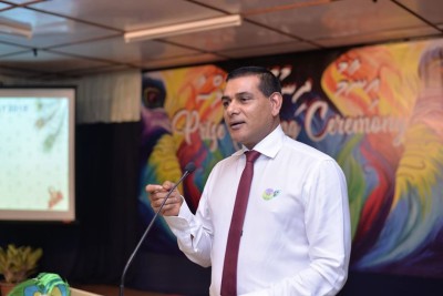 ހަރުދަނާ މުސްތަގުބަލަކަށް ރަނގަޅު އަހުލާގެއް ބޭނުންވޭ: ސިޔާމް