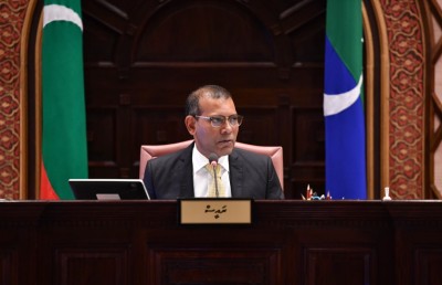 އެމްޑީޕީ އަށް ބަހުސްގެ ކޮންޓްރޯލް ނެގުމުގެ އާ އުކުޅު ނަޝީދު ހުއްޓުވައިފި